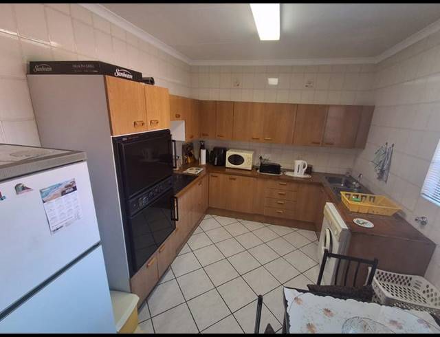 3 BEDROOM TOWNHOUSE FOR SALE IN NEW REDRUTH